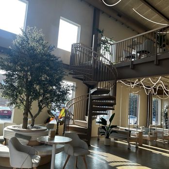 Café Blanc - Cafes Near Me - Parma Heights, Ohio Café Blanc - Cafes Near Me - Parma Heights, Ohio