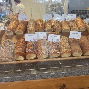 Kurtos Chimney Cake & Bread - Bakeries Near Me - Sarasota, Florida
