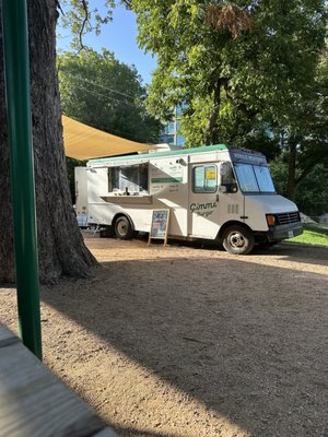 Gimme Burger by null