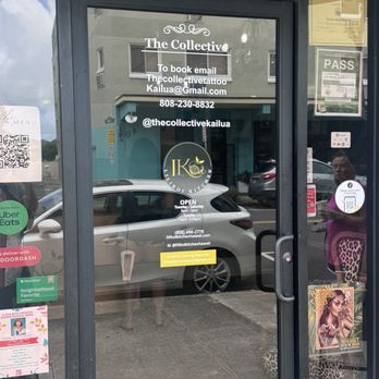 Lilikoi Kitchen - Front door - Coffee & Tea Near Me - Kailua, Hawaii
