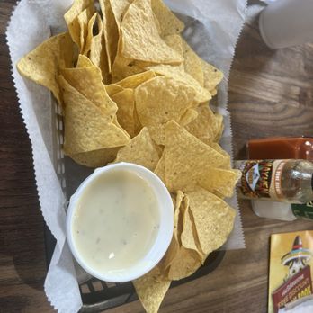 Gringos Tacos - C Queso & Chips - Mexican Near Me - St. Augustine, Florida