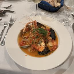 Bouillabaisse dinner! Bouillabaisse dinner!