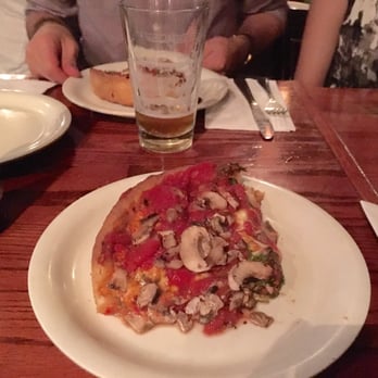 Pizzeria Uno - Pizza Near Me - Chicago, Illinois Pizzeria Uno - Pizza Near Me - Chicago, Illinois