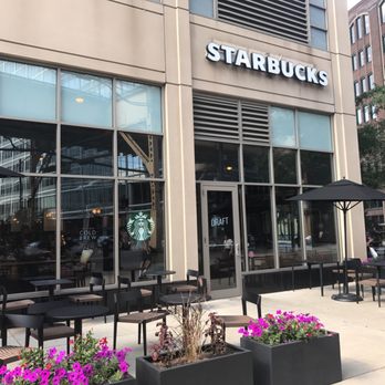 Starbucks - Very front - Coffee & Tea Near Me - Chicago, Illinois