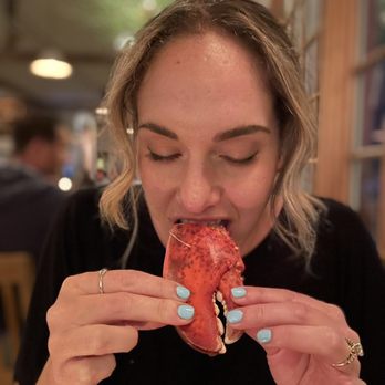 Scales - Big Lobster Claw - Seafood Near Me - Portland, Maine Scales - Big Lobster Claw - Seafood Near Me - Portland, Maine