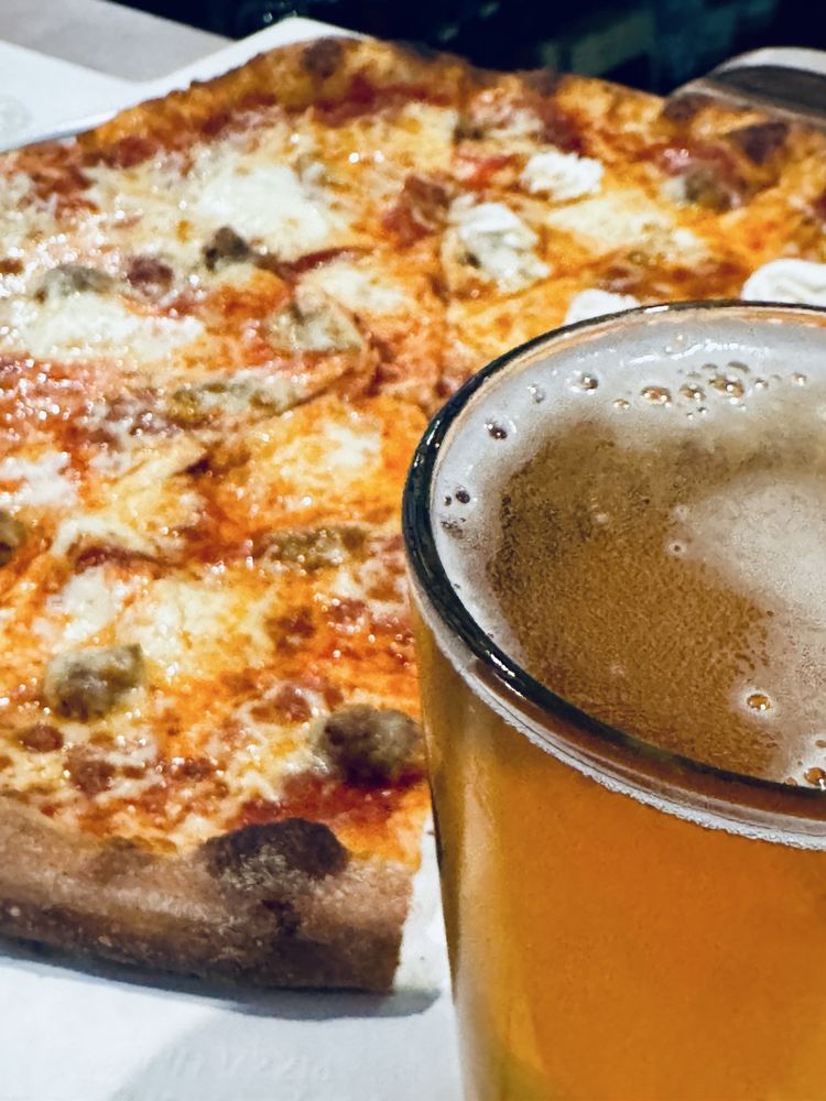 Food from Ville City Pizza