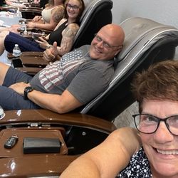 Siesta Nails and Spa - Happy family out to enjoy our pedicures.