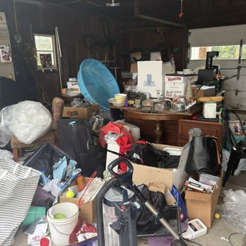 Clean Organized Life - Before picture - Home Cleaning Near Me Clean Organized Life - Before picture - Home Cleaning Near Me