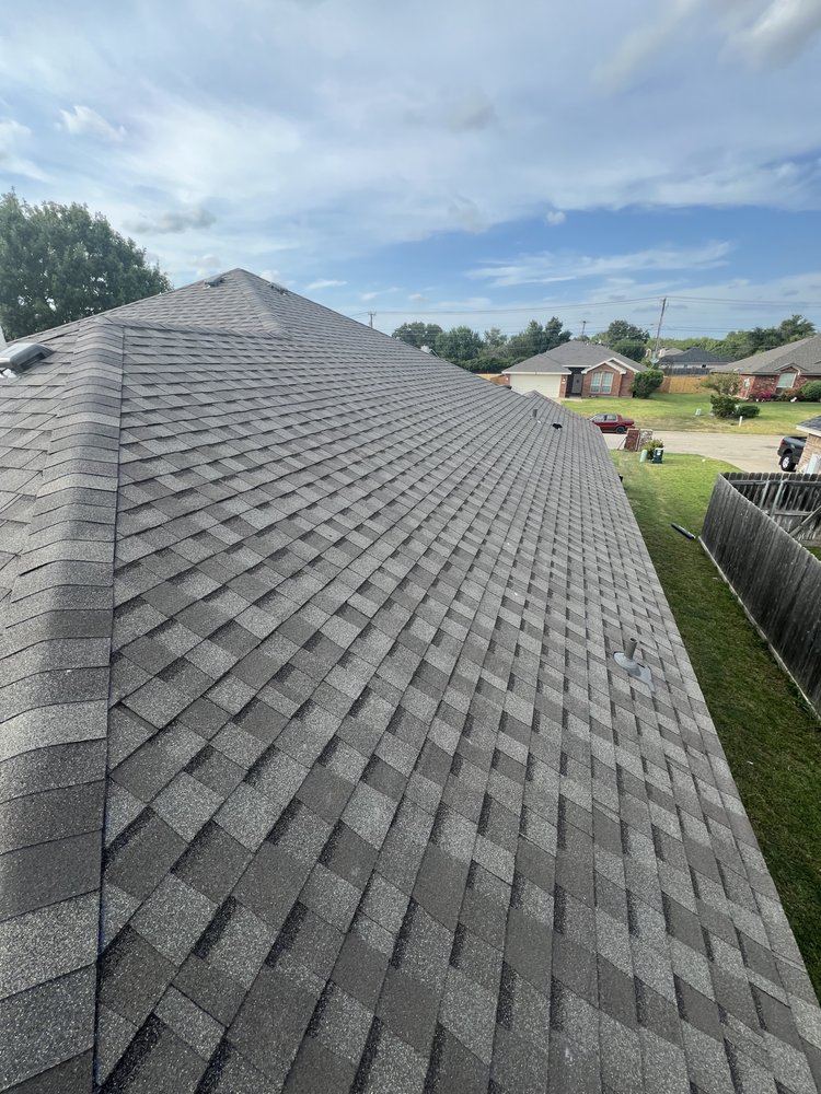 Slide of Circle B Roofing