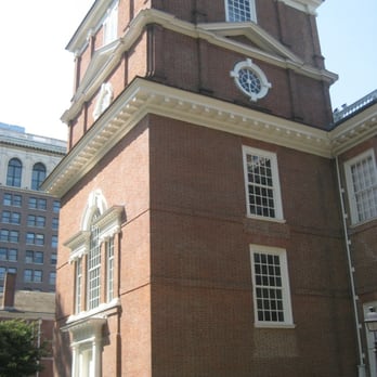 Independence Hall - Waiting for our tour to start - admiring the exterior. - Landmarks & Historical Buildings Near Me - Philadelphia, Pennsylvania Independence Hall - Waiting for our tour to start - admiring the exterior. - Landmarks & Historical Buildings Near Me - Philadelphia, Pennsylvania
