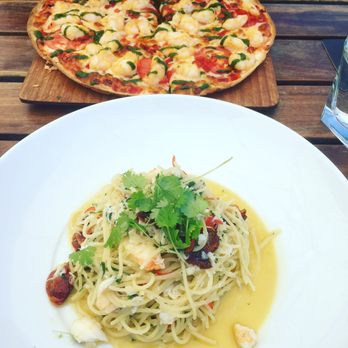 Hugos Manly - Pizza Near Me - Manly, NSW Hugos Manly - Pizza Near Me - Manly, NSW