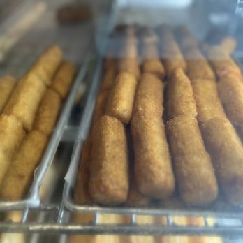Versailles - Croquettes - Cuban Near Me - Miami, Florida