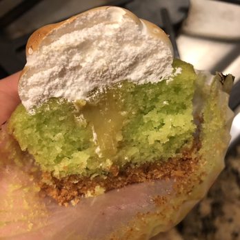 Sweet Dreams Bakery - Might just be the very best cupcake I've ever had. Key lime explosion of flavor and goodness. Thank you. - Bakeries Near Me - Colma, California Sweet Dreams Bakery - Might just be the very best cupcake I've ever had. Key lime explosion of flavor and goodness. Thank you. - Bakeries Near Me - Colma, California