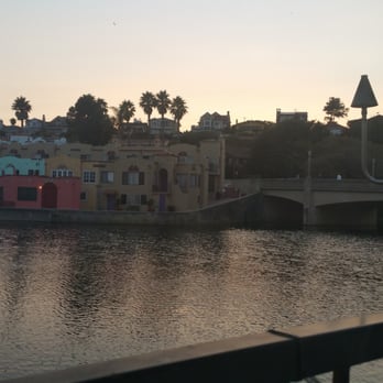 Paradise Beach Grille - Lovely sunset view - New American Near Me - Capitola, California Paradise Beach Grille - Lovely sunset view - New American Near Me - Capitola, California
