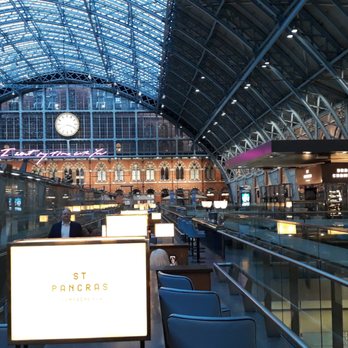 Searcys Champagne Bar - The bar at the station - Champagne Bars Near Me - London, XGL