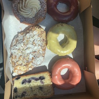Bonrue Bakery - Bakeries Near Me - St George, Utah Bonrue Bakery - Bakeries Near Me - St George, Utah