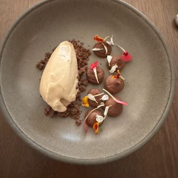 BAHR - Chocolate Crémeux, Banana Ice Cream, Sesame €9,00 - Restaurants Near Me - Lisbon, 11 BAHR - Chocolate Crémeux, Banana Ice Cream, Sesame €9,00 - Restaurants Near Me - Lisbon, 11