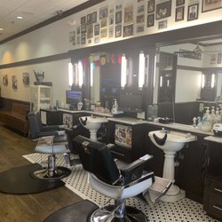 Finley's Barber Shop - 10/21/22: barber shop area