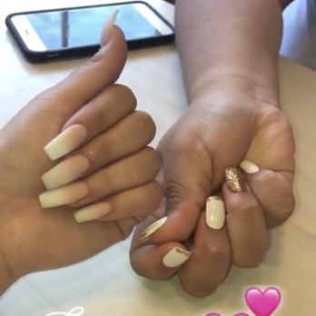 Candy Nails Lounge - Nail Salons Near Me - Riverside, California