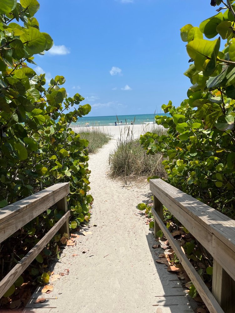 ROBERT P MURKSHE MEMORIAL PARK - 15 Photos - 1600 S Atlantic Ave, Cocoa ...