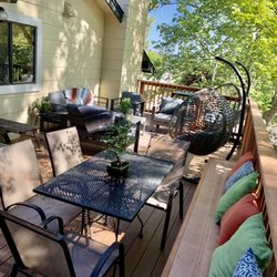 Decks By Woodmasters - Finished deck with furniture