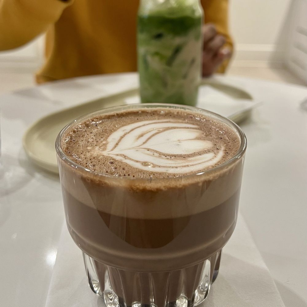 Hot chocolate and Pistachio milk Matcha