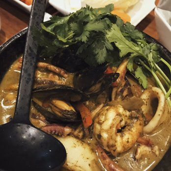 Tang Restaurant - Green Curry Seafood Udon - Korean Near Me - Flushing, New York