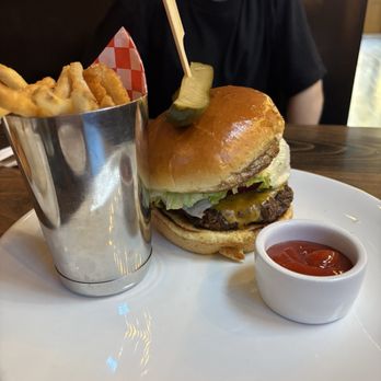 Morgan's On Main - New American Near Me - Woodland, California Morgan's On Main - New American Near Me - Woodland, California