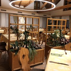 Hotel URDLWIRT - Breakfast / Dining area of hotel in early March 2018.