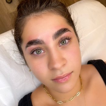 LUX Studio - Eyelash Service Near Me - Kansas City, Missouri