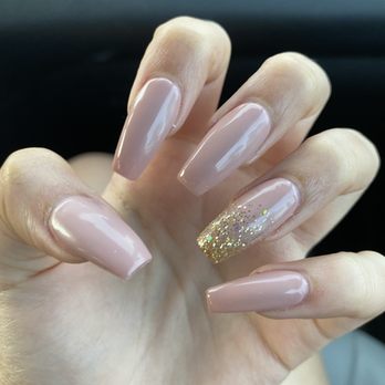 Castle Nail Bar - Nail Salons Near Me - Bellevue, Washington Castle Nail Bar - Nail Salons Near Me - Bellevue, Washington