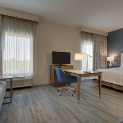 Hampton Inn Sneads Ferry North Topsail Beach - Guest room
