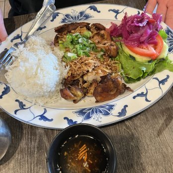 Little Vietnamese Bistro - 47. Five Spice Chicken with Rice - Vietnamese Near Me - San Bruno, California Little Vietnamese Bistro - 47. Five Spice Chicken with Rice - Vietnamese Near Me - San Bruno, California