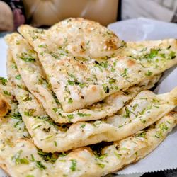 Garlic butter naan