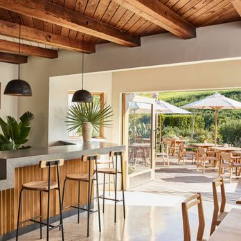 Hotel June Malibu - Hotels Near Me - Malibu, California