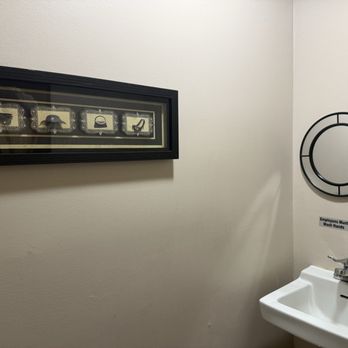 Josie's Corner - Clean bathroom - Breakfast & Brunch Near Me - Berlin, Connecticut