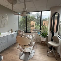 Northland Dental Studio - Patient Care room with panoramic windows for a comfortable and relaxing experience