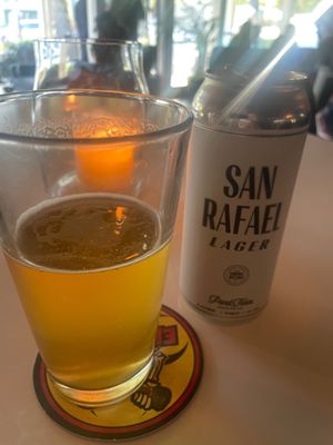 Internos Beer and Wine Bar by null