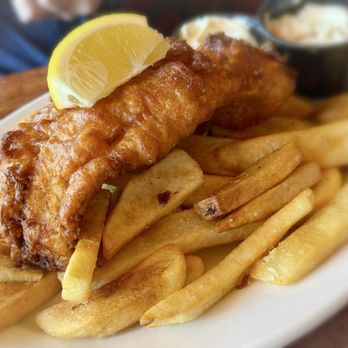 Red Lion Pub - Fish n chips - Pubs Near Me - Milwaukee, Wisconsin Red Lion Pub - Fish n chips - Pubs Near Me - Milwaukee, Wisconsin