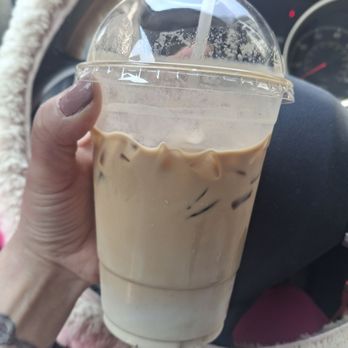 Roots & Roasts - Mocha Latte - Coffee & Tea Near Me - Quincy, Massachusetts