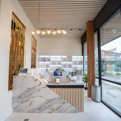 Zen Nail Lounge