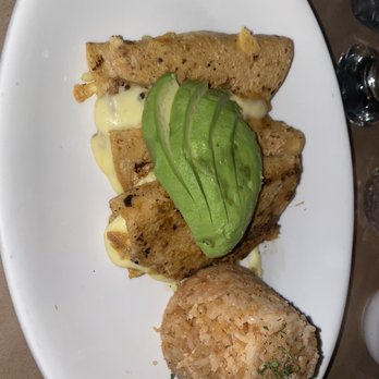 Bodega 8 - quesadillas - Steakhouses Near Me - Tijuana, BCN
