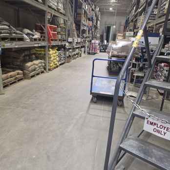 Lowe's Home Improvement - Inside - Hardware Stores Near Me - Somerset, Pennsylvania