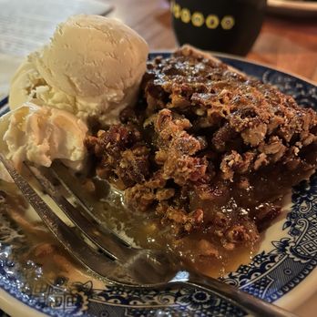 Dobbin House Tavern - Pecan Pye... very rich and tasty! - Bars Near Me - Gettysburg, Pennsylvania Dobbin House Tavern - Pecan Pye... very rich and tasty! - Bars Near Me - Gettysburg, Pennsylvania