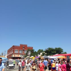 Park Peach Festival - One the entrances in. Various stalls