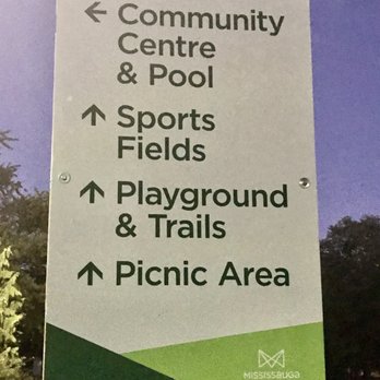 Streetsville Memorial Park - Parks Near Me - Mississauga, Ontario Streetsville Memorial Park - Parks Near Me - Mississauga, Ontario