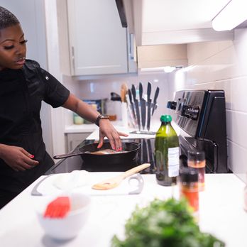 Lo’s Kitchen - Hey Guys!! Welcome to Lo's Kitchen where you're guaranteed delicious foods! - Caterers Near Me Lo’s Kitchen - Hey Guys!! Welcome to Lo's Kitchen where you're guaranteed delicious foods! - Caterers Near Me