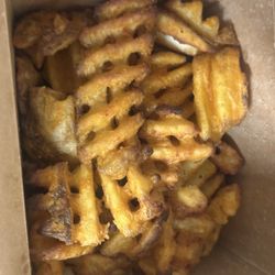 Gmac Pizza Wings & More - Waffle Fries