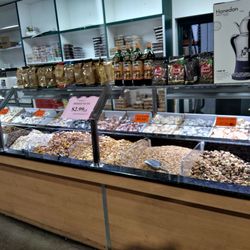 Super Greenland Market