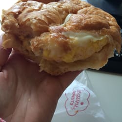 Heav'nly Donuts - Although it looks sad today, this thing is delicious and HUGE